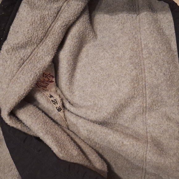 Arizona State University ASU Vintage Sweatshirt, Fleece Jacket, Stitched Words - Picture 10 of 10